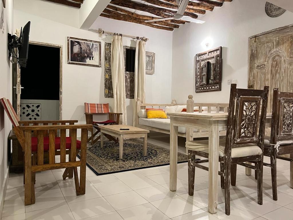 Beytsalaam Apartments Lamu Exteriör bild